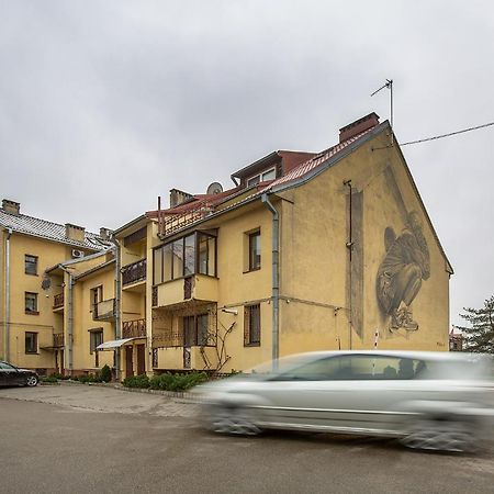 Art & Comfort Rooms Каунас Екстериор снимка